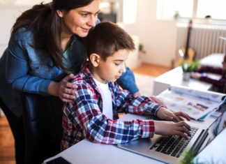 7 Ways To Trigger Your Child’s Interest In Technology